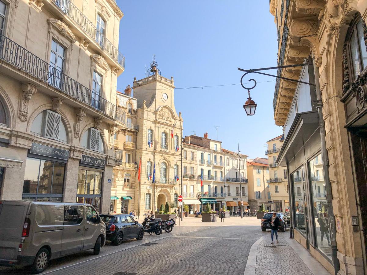 Place De La Mairie, Art Apparts ベジエ エクステリア 写真