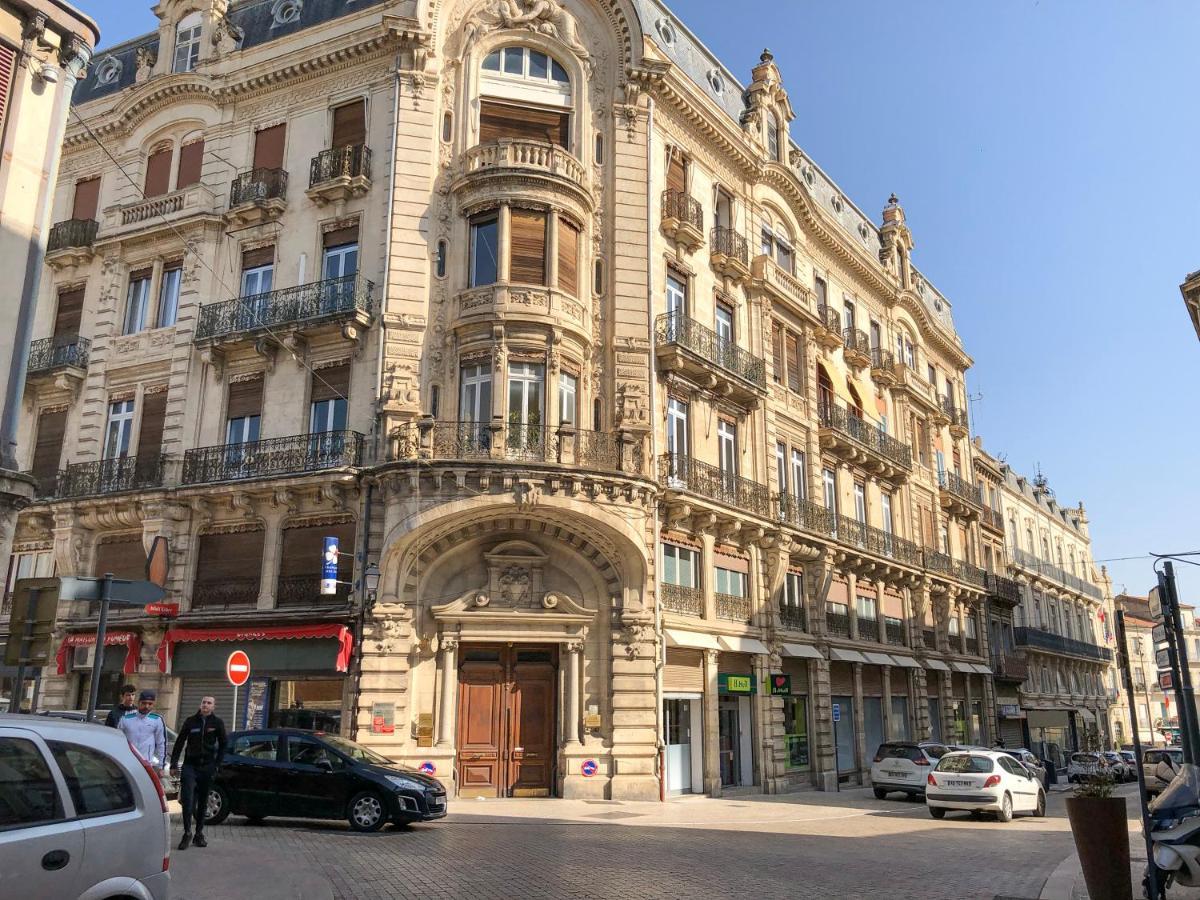 Place De La Mairie, Art Apparts ベジエ エクステリア 写真